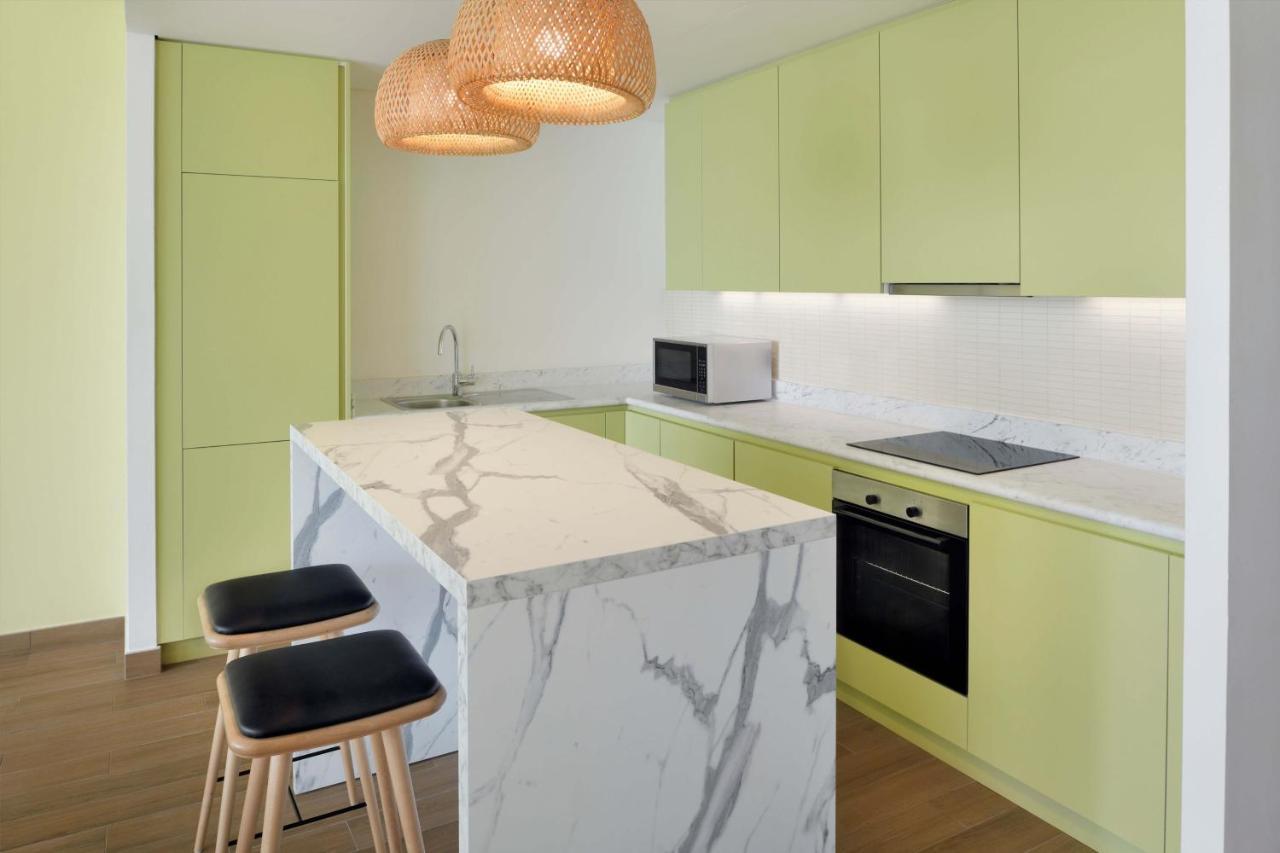 Element By Westin City Center Dauhá Exteriér fotografie A modern kitchen
