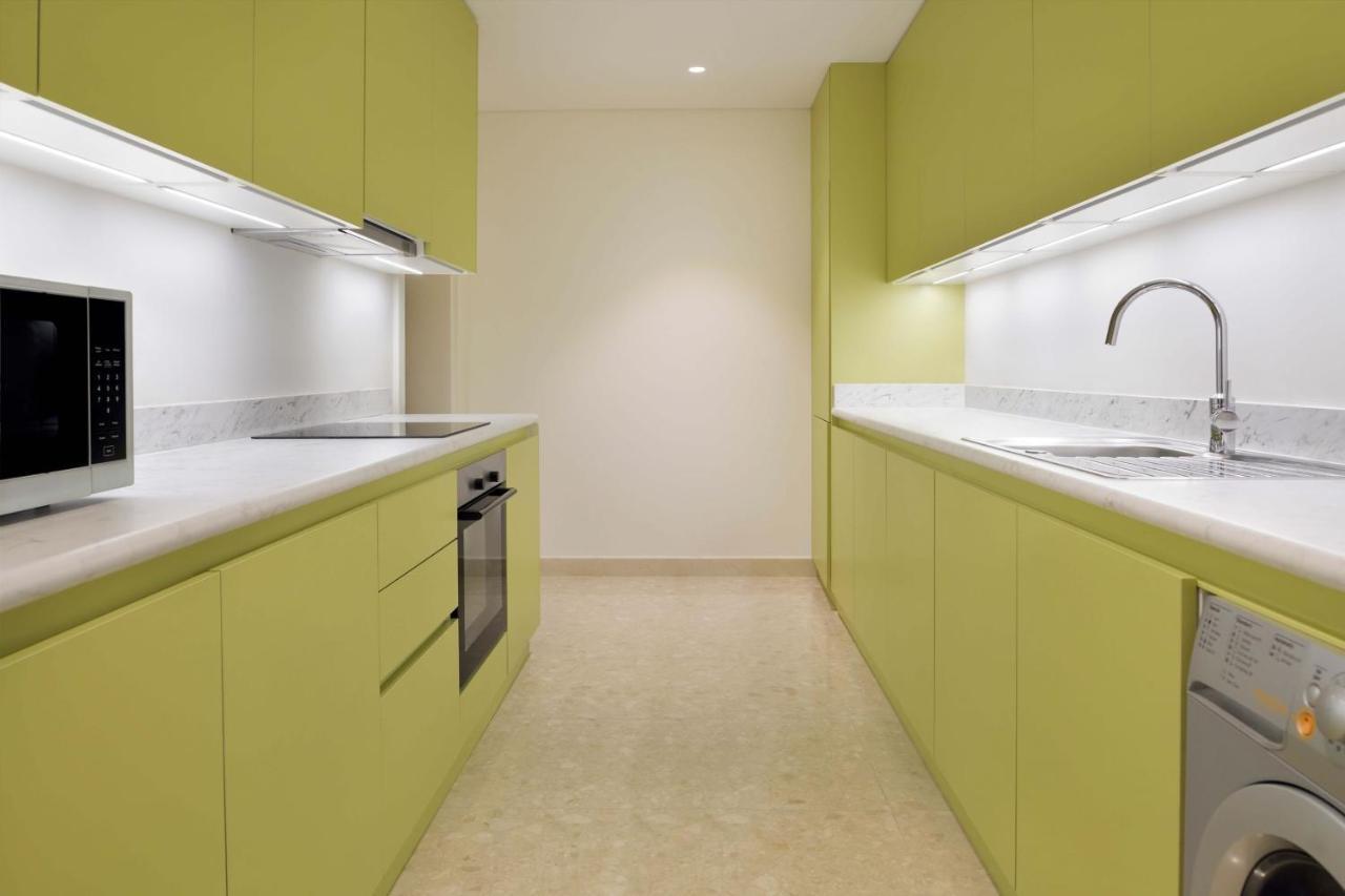 Element By Westin City Center Dauhá Exteriér fotografie A kitchen in a typical apartment